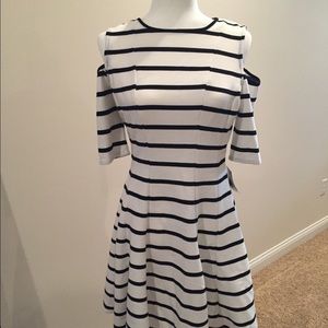 Gabby Skye-cold shoulder dress